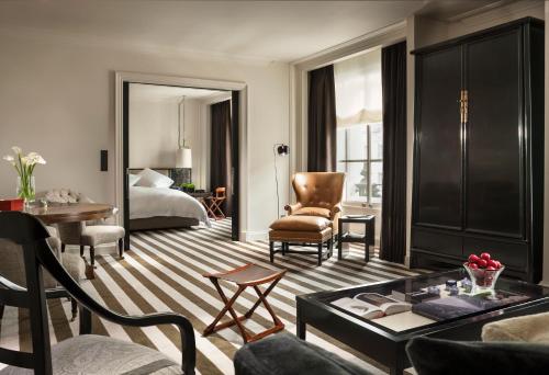 Suite Deluxe del hotel Rosewood London. Foto 2