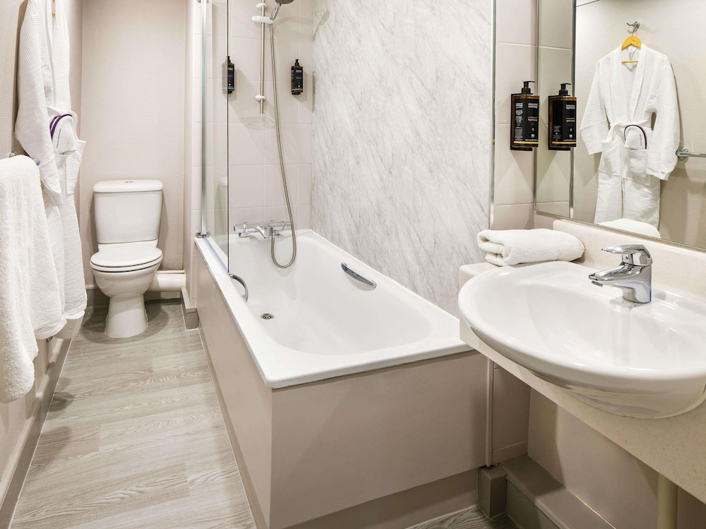Suite superior con 1 cama doble del hotel Mercure Manchester Piccadilly. Foto 4