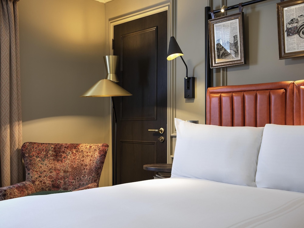 Habitación Doble o Gemela Privilegio del hotel Mercure Oxford Eastgate. Foto 2