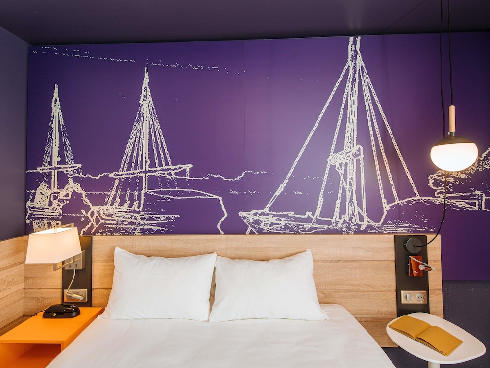 Habitación Estándar con 1 cama doble del hotel Ibis Styles Ancenis Centre. Foto 4