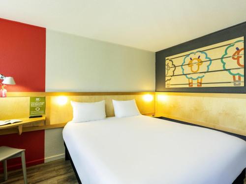 Habitación Doble Estándar - 2 camas del hotel Greet Angouleme