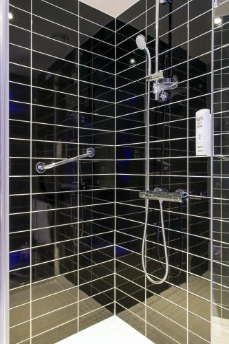 Habitación Doble Estándar - 2 camas del hotel Ibis Styles Walbrzych. Foto 1