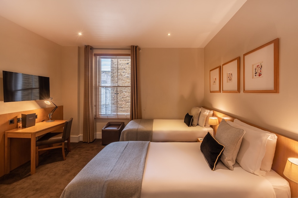 Habitación superior del hotel The Resident Kensington. Foto 3