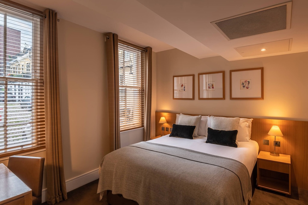 Habitación estándar doble del hotel The Resident Kensington. Foto 1