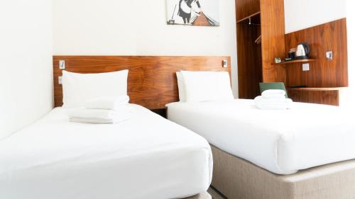 Habitación Doble Estándar - 2 camas del hotel Chelsea Guest House. Foto 10