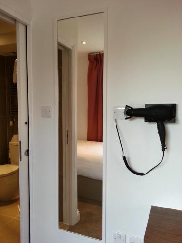 Habitación Doble Premium - 2 camas del hotel Chelsea Guest House. Foto 7