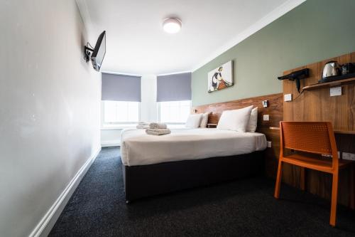 Habitación Doble Premium - 2 camas del hotel Chelsea Guest House. Foto 15