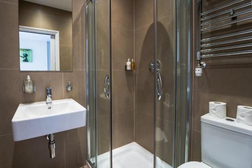 Habitación Doble Premium del hotel Chelsea Guest House. Foto 18