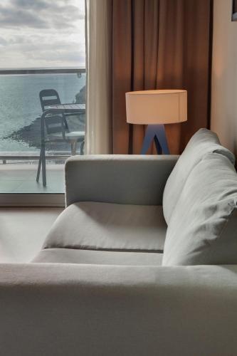 Suite Junior con vistas al mar del hotel Riviera Vista