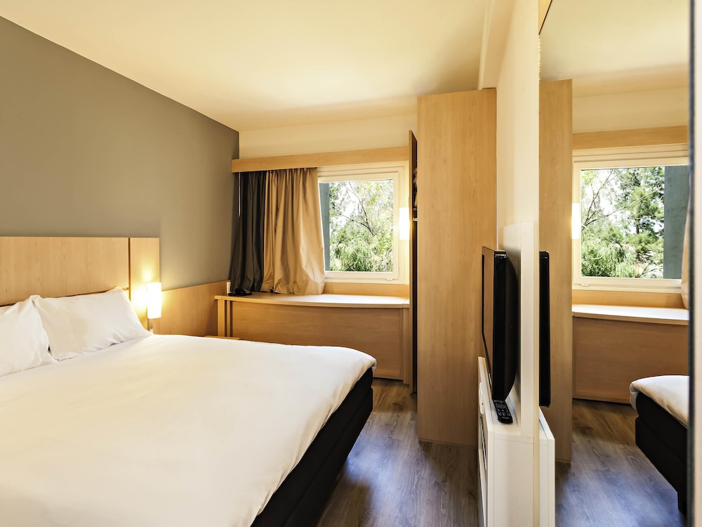 Habitación estándar, 1 cama doble del hotel Ibis Pilar. Foto 6
