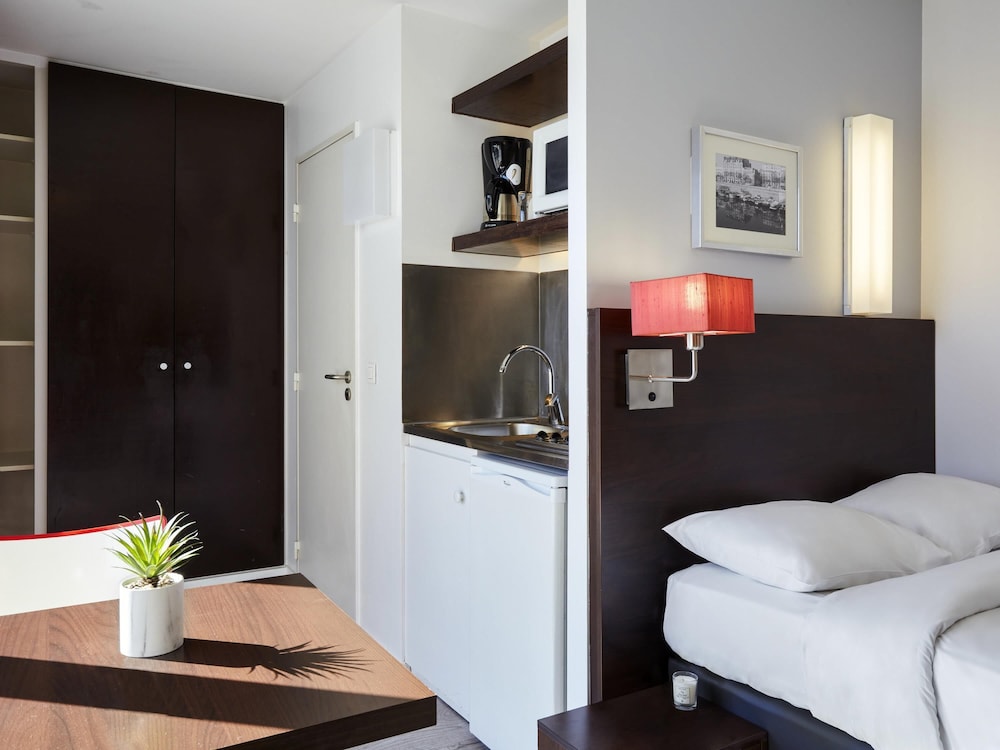 Estudio, 1 cama individual del hotel Adagio Access Paris Bastille. Foto 3