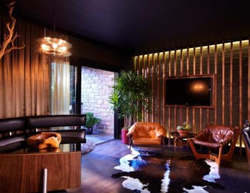 Tropicana King Suite del hotel The Hollywood Roosevelt