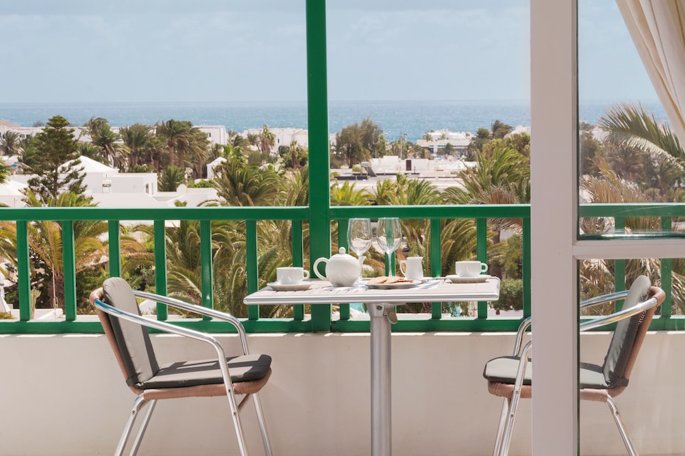 Apartamento, 1 habitación, terraza del hotel Golf Y Mar Suites. Foto 6
