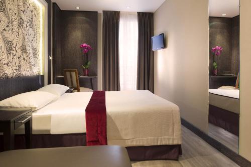 2 Habitaciones Dobles comunicadas del hotel Central Paris