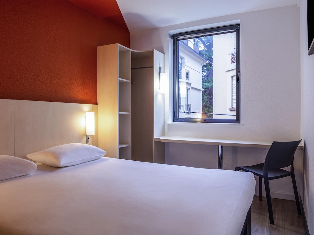 DOBLE - Habitación con una cama grande del hotel Ibis Budget Cannes Centre Ville