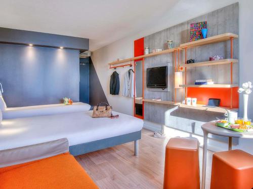 Habitación Familiar del hotel Ibis Budget Nice Californie Lenval. Foto 1