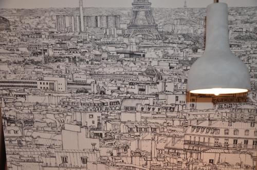 Habitación Doble con vistas a la torre Eiffel del hotel CLER. Foto 8