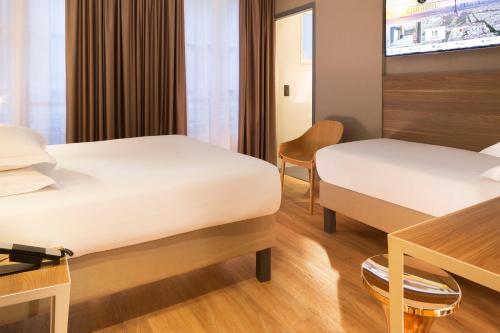 Habitación Triple del hotel CLER. Foto 2