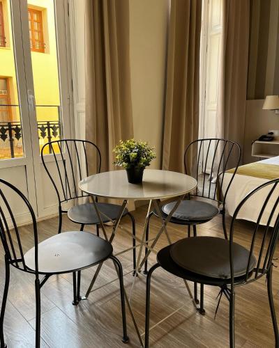 Habitación Cuádruple Prémium del hotel San Lorenzo Boutique. Foto 6