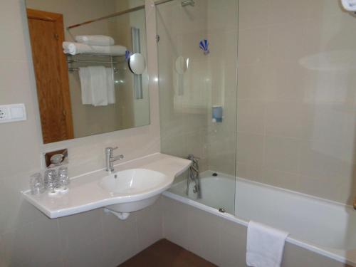 Habitación Triple del hotel Villa De Betanzos