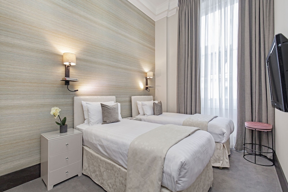 Apartamento Deluxe, 3 habitaciones del hotel 130 Queen's Gate Apartments. Foto 3