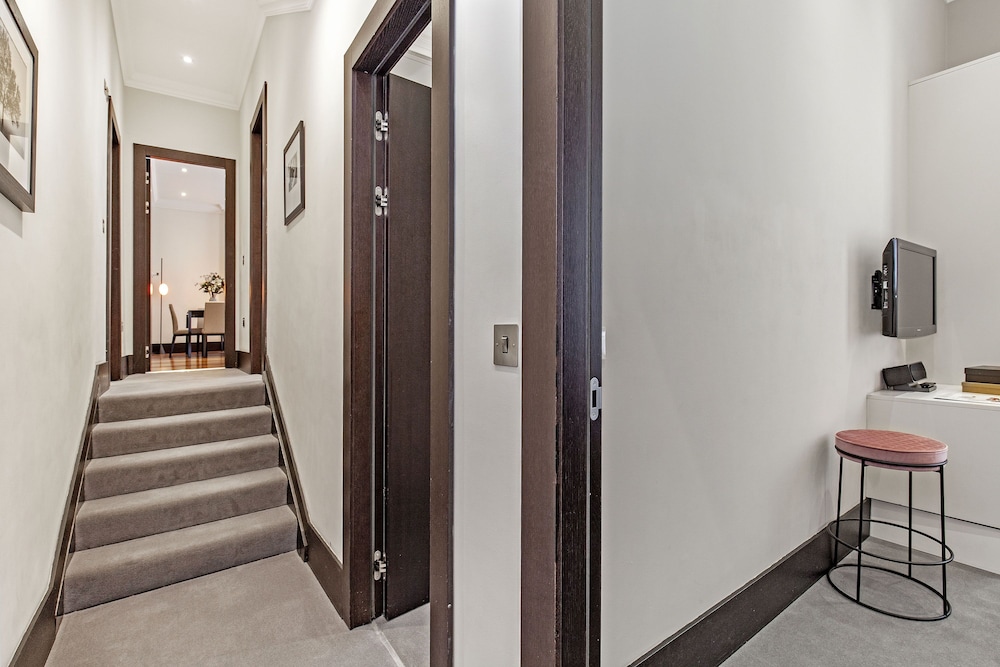 Apartamento Deluxe, 3 habitaciones del hotel 130 Queen's Gate Apartments. Foto 9