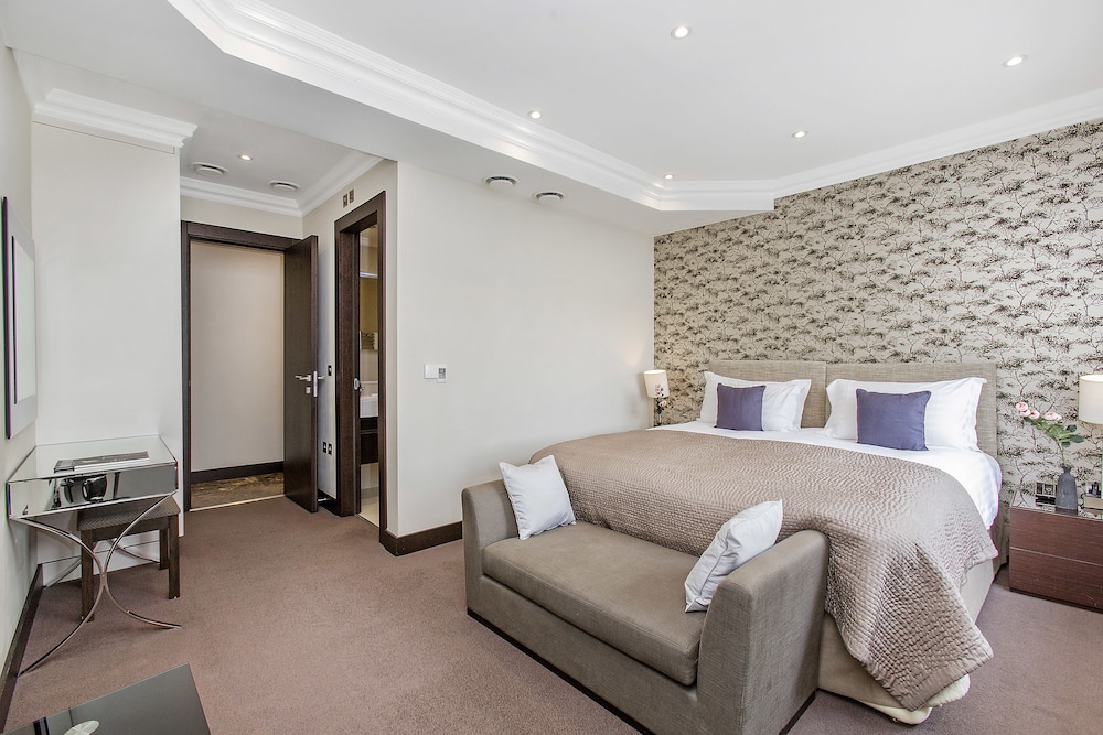 Ático panorámico, 4 habitaciones del hotel 130 Queen's Gate Apartments. Foto 4