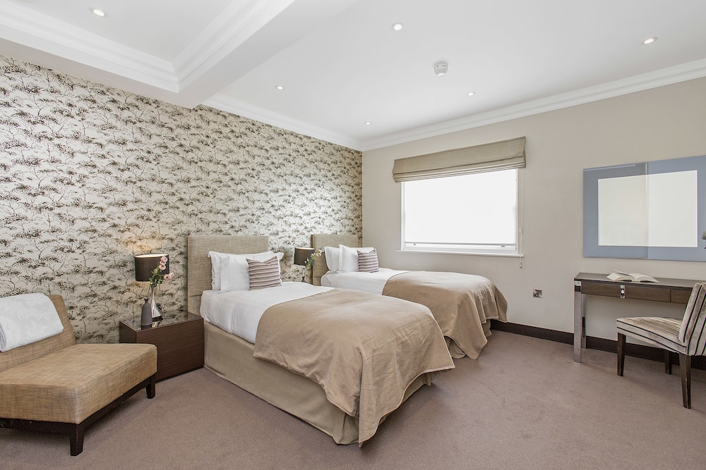 Ático panorámico, 4 habitaciones del hotel 130 Queen's Gate Apartments. Foto 5