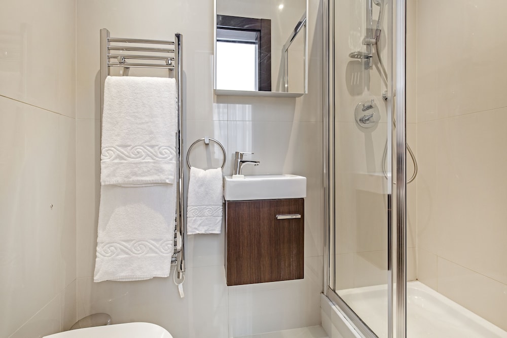 Apartamento superior, 3 habitaciones del hotel 130 Queen's Gate Apartments. Foto 10