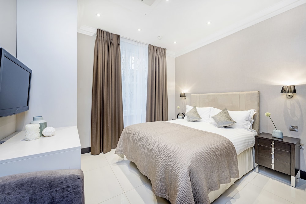 Standard Apartment, 3 Bedrooms (Lower Ground floor) del hotel 130 Queen's Gate Apartments. Foto 2