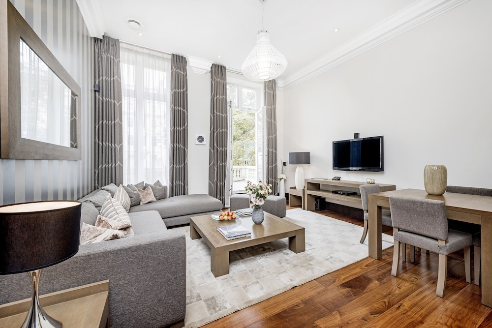Executive One Bedroom Apartment with Balcony del hotel 130 Queen's Gate Apartments. Foto 3