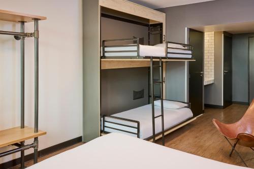 Habitación Familiar Estándar del hotel Generator Paris. Foto 6