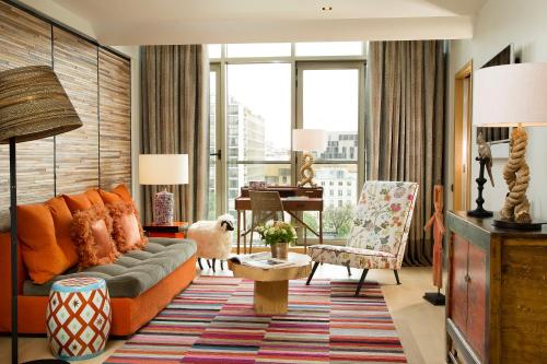 Suite Royal de 1 dormitorio con cocina y vistas panorámicas - Apartamento 50 m² del hotel Goralska Résidences Paris Bastille. Foto 3