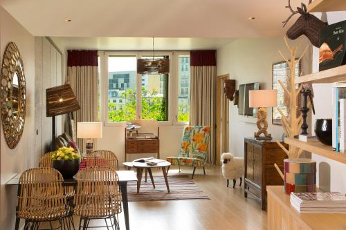 Suite Prestige de 1 dormitorio con cocina y vistas - Apartamento 45 m² del hotel Goralska Résidences Paris Bastille. Foto 2