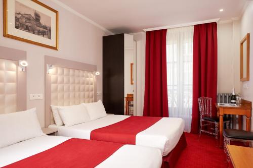 Habitación cuádruple del hotel Grand Amelot. Foto 1