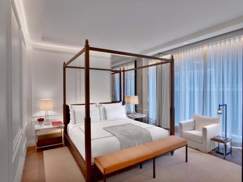 Suite Prestige del hotel Baccarat Hotel and Residences New York