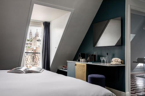 Habitación Sous Les Toits de 25 m² del hotel Grand Pigalle Experimental. Foto 4