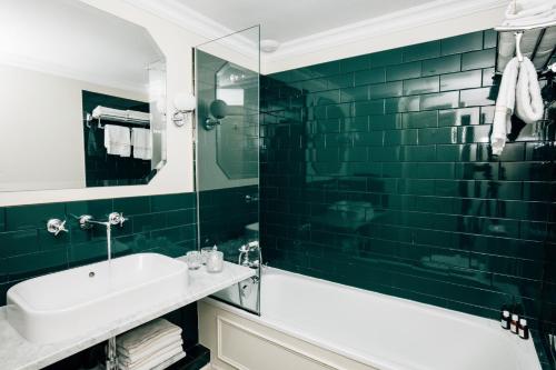 Habitación Deluxe Henry Monnier del hotel Grand Pigalle Experimental. Foto 4