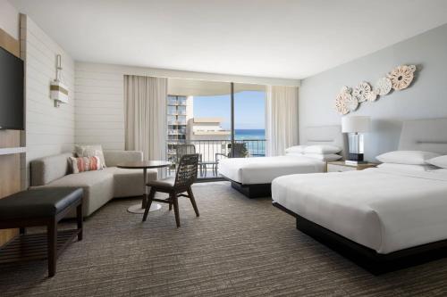 Habitación Premium con vistas al mar - 2 camas dobles - Kealohilani Twr del hotel Waikiki Beach Marriott Resort and Spa