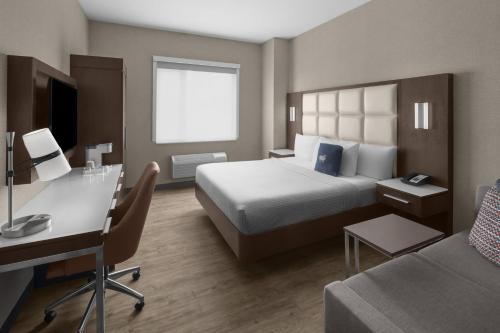Habitación - 1 cama extragrande - No fumadores del hotel Cambria New York - Chelsea. Foto 6