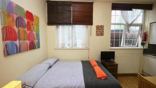 Habitación Doble Básica del hotel Mapesbury Hostel London. Foto 5