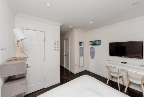 Estudio con 1 cama grande del hotel East Village. Foto 11