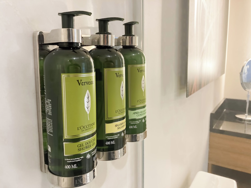 Habitación Executive con cama grande del hotel Executive Hotel Le Soleil New York. Foto 25