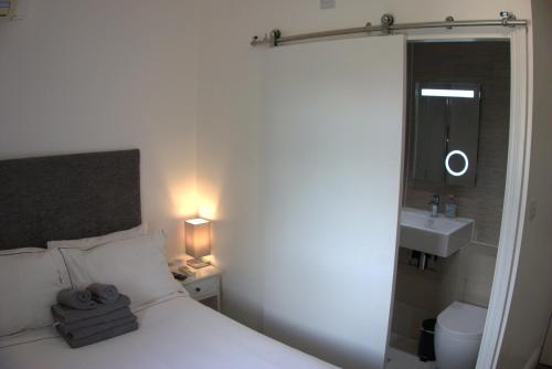 Habitación Doble Micro con vistas a Wembley del hotel Abbey Point. Foto 4