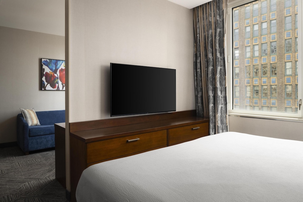 1 cama king size del hotel Hilton Garden Inn New York/Midtown Park Ave. Foto 3