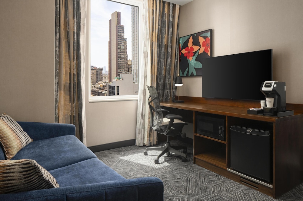 1 cama king size del hotel Hilton Garden Inn New York/Midtown Park Ave. Foto 5