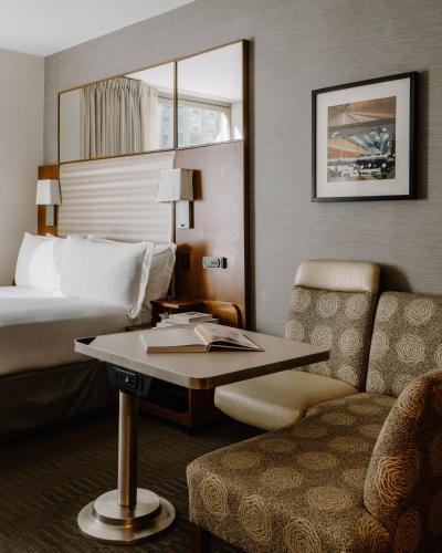 Habitación Doble Pequeña del hotel Boutique at Grand Central. Foto 4