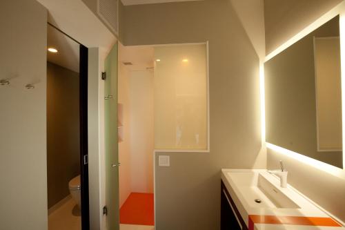Habitación Doble Estándar del hotel NobleDEN. Foto 1