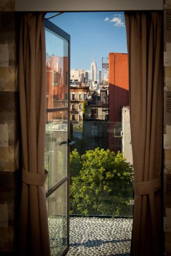 Alojamiento Doble Completo con balcón del hotel NobleDEN