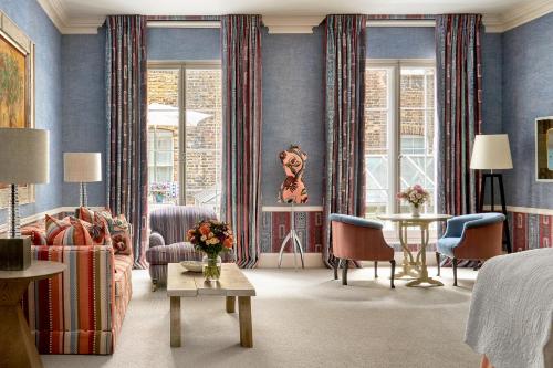 Suite Junior con terraza del hotel Haymarket Hotel, Firmdale Hotels. Foto 6